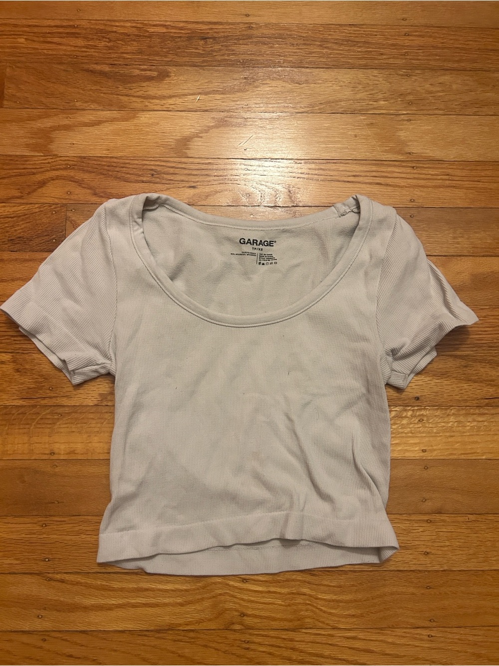 Garage Cream Cropped T-Shirt